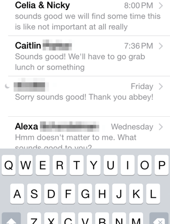 Appuyez sur l'application de messagerie sur iPhone