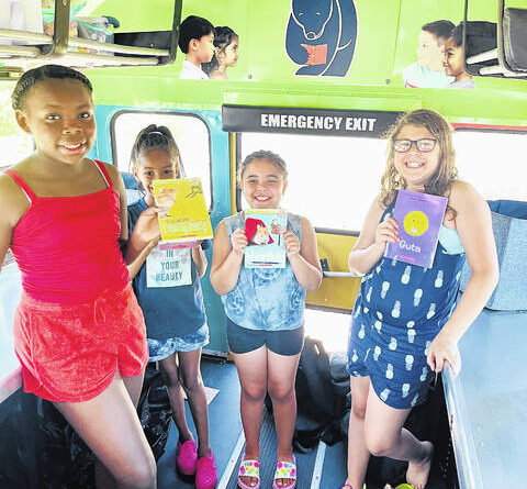 Plaisir d'été à la vapeur |  le mont.  Actualités aériennes